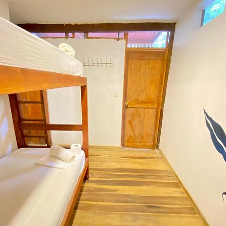 Costeno Beach Hotel ซันตามาร์ตา ภายนอก รูปภาพ