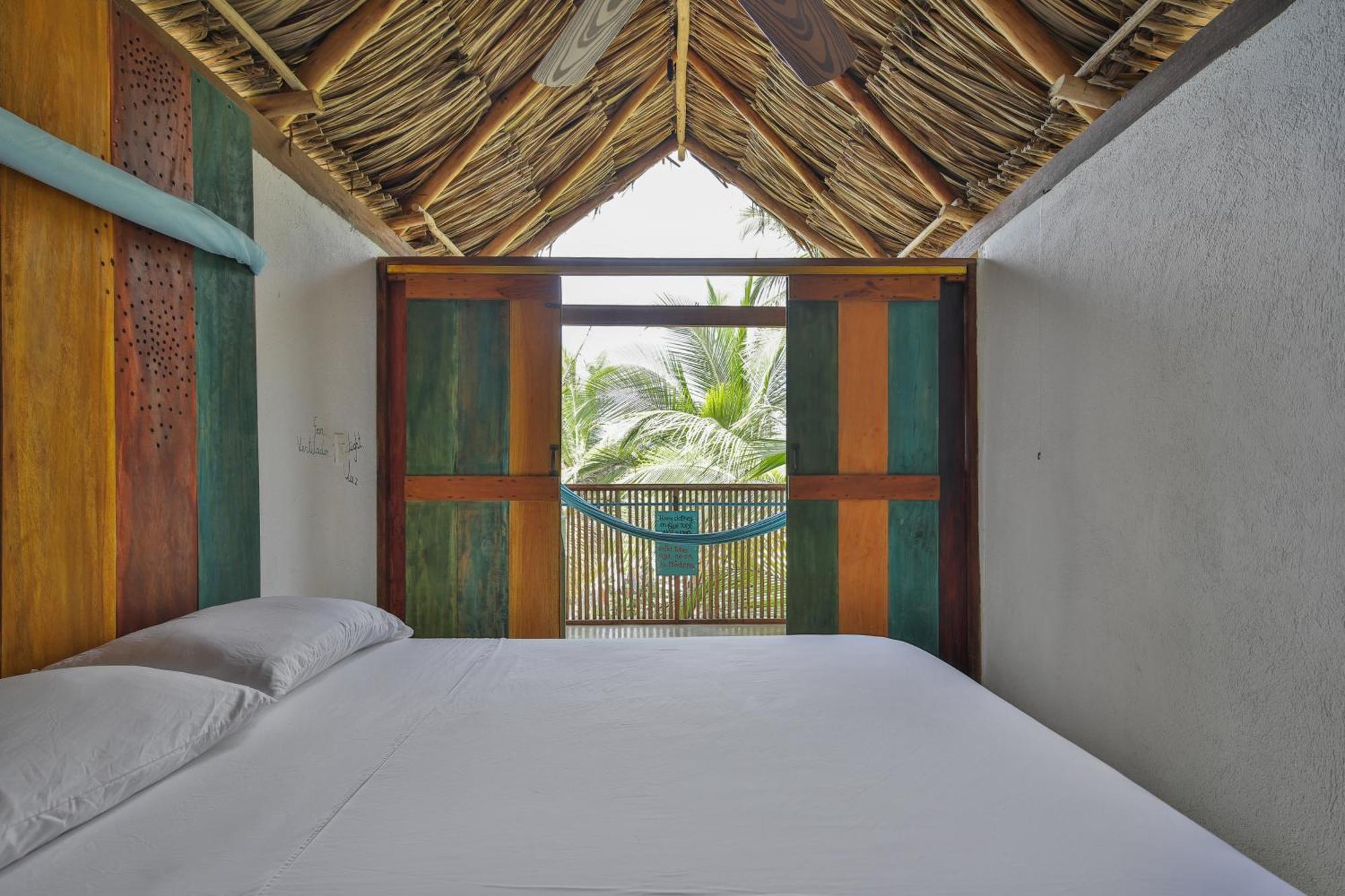 Costeno Beach Hotel ซันตามาร์ตา ภายนอก รูปภาพ