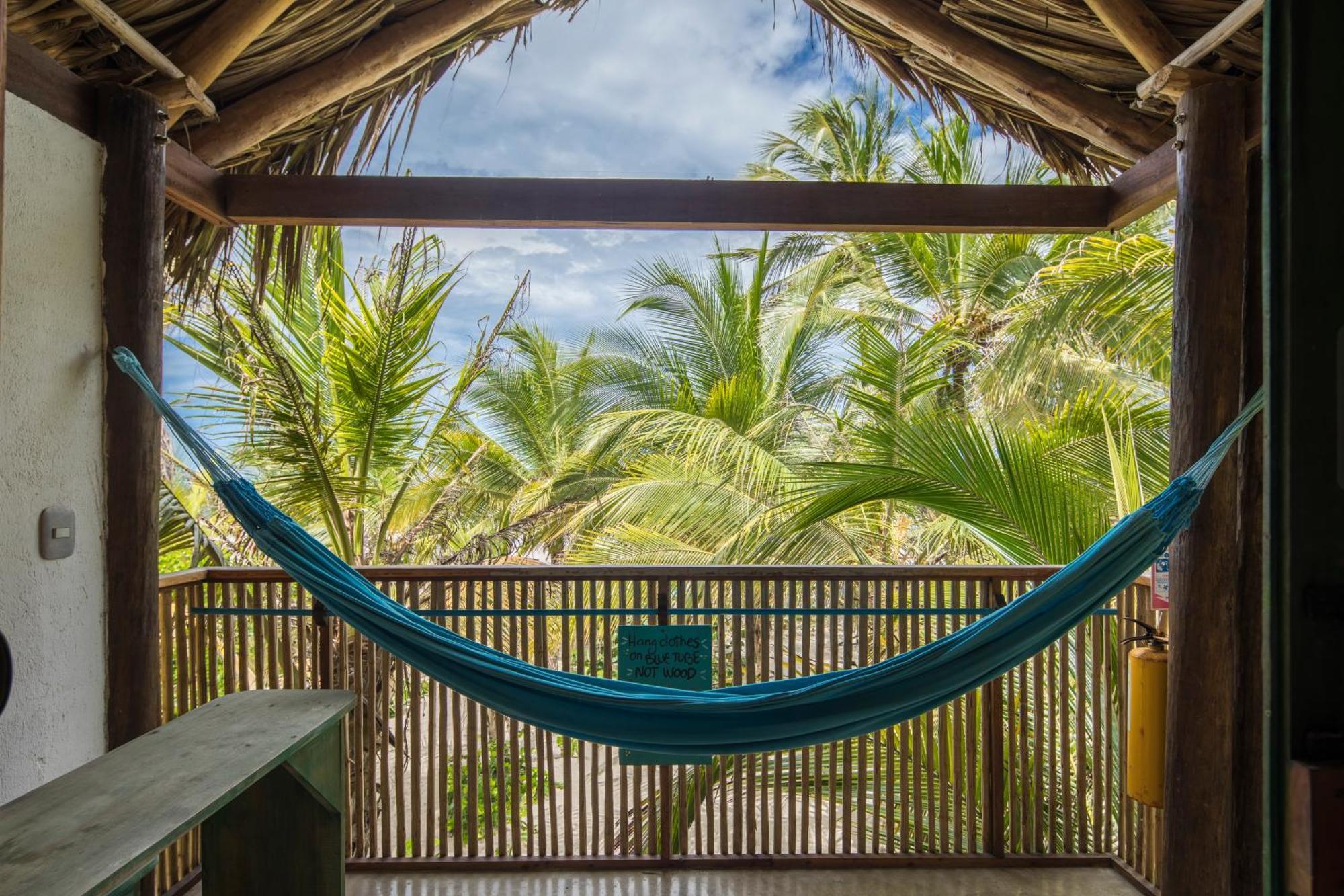 Costeno Beach Hotel ซันตามาร์ตา ภายนอก รูปภาพ