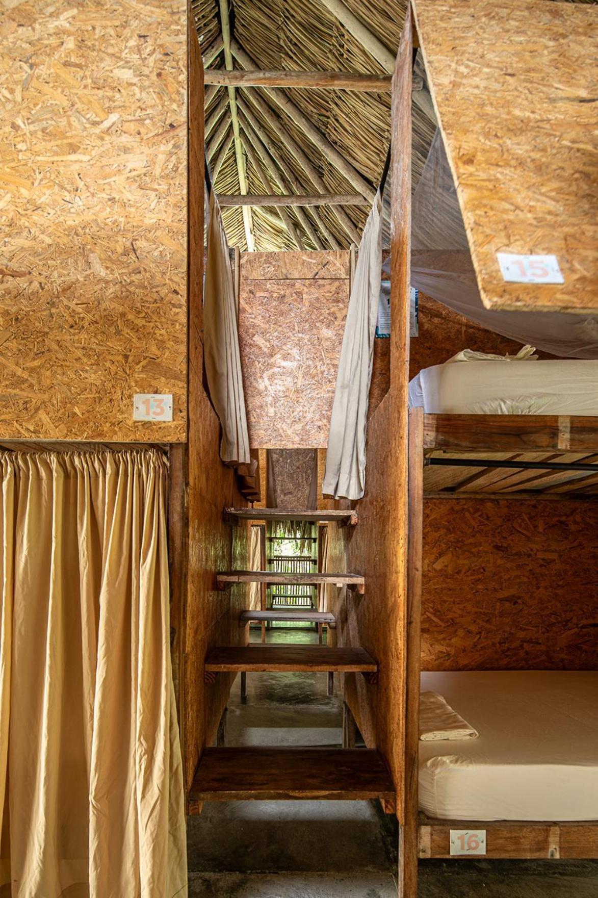 Costeno Beach Hotel ซันตามาร์ตา ภายนอก รูปภาพ