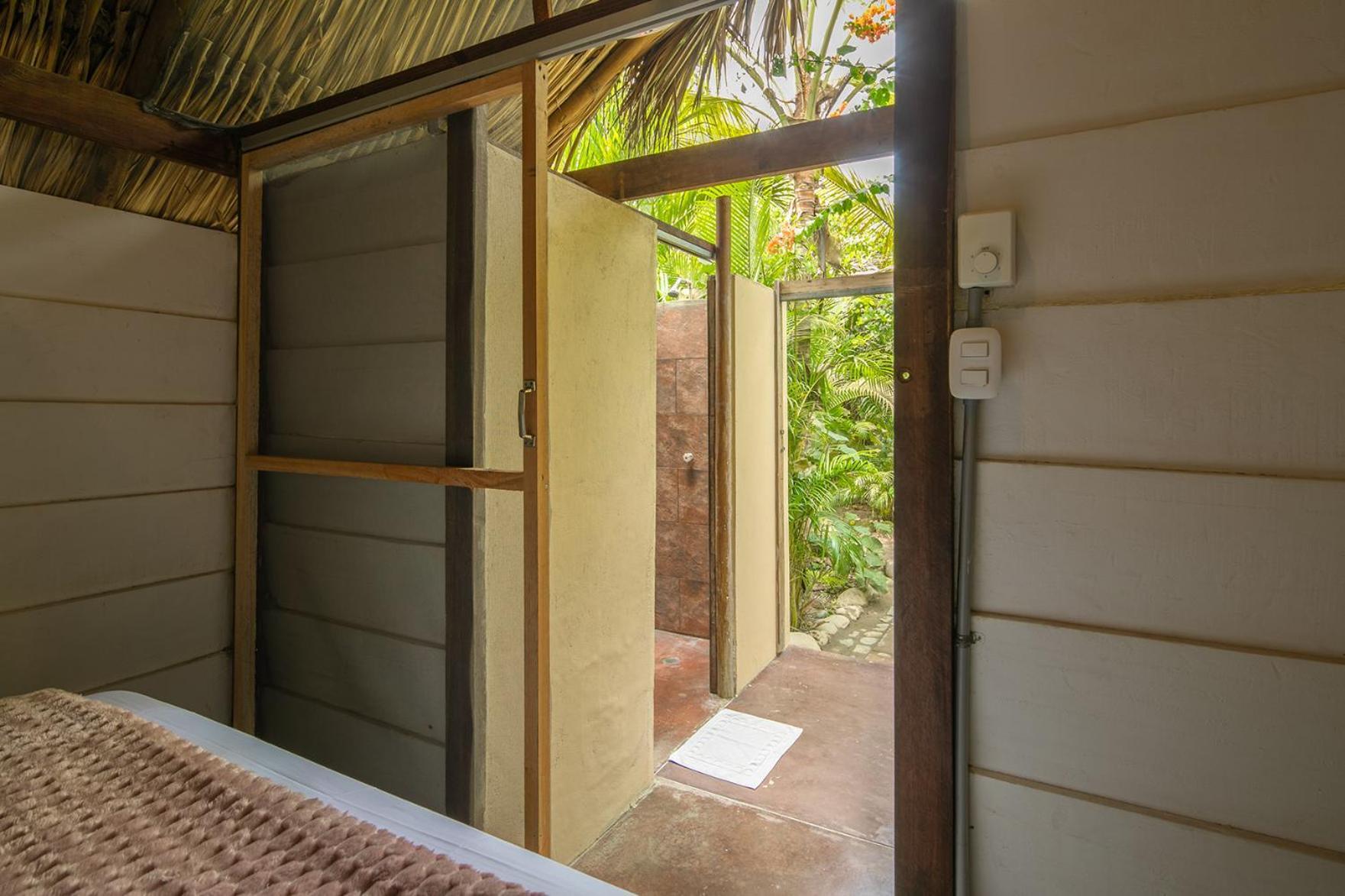 Costeno Beach Hotel ซันตามาร์ตา ภายนอก รูปภาพ